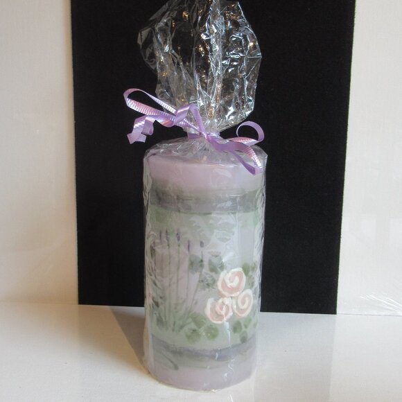 Stylized Flowers on Violet Pillar Candle, Hand Painted, Helen Radok, Nature - Picture 1 of 2